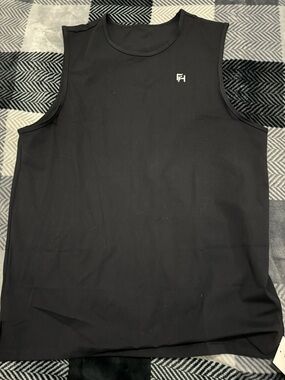 First Health Unisex Black Sleeveless Athletic Tank